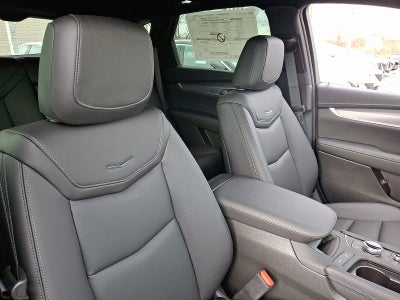 2026 Cadillac XT5 Luxury