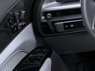 2025 Cadillac LYRIQ Luxury 1