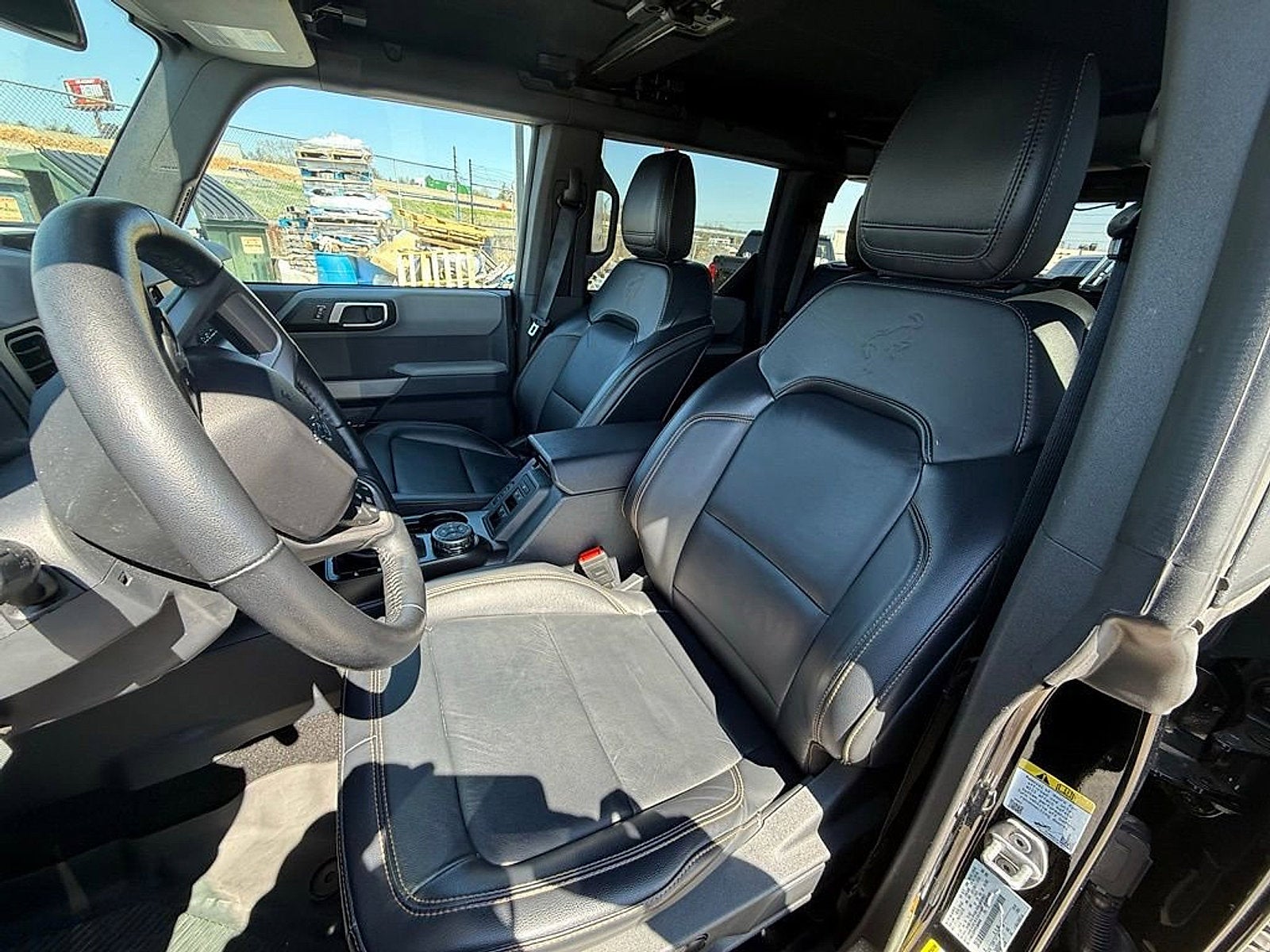 2023 Ford Bronco Base