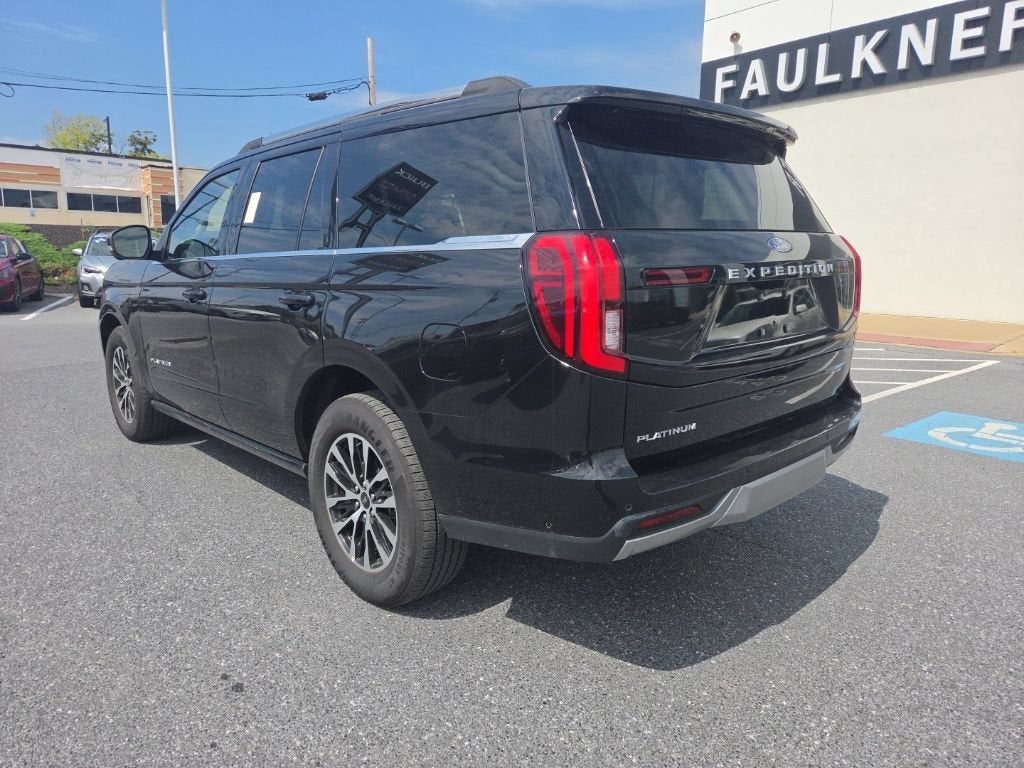 2025 Ford Expedition Platinum