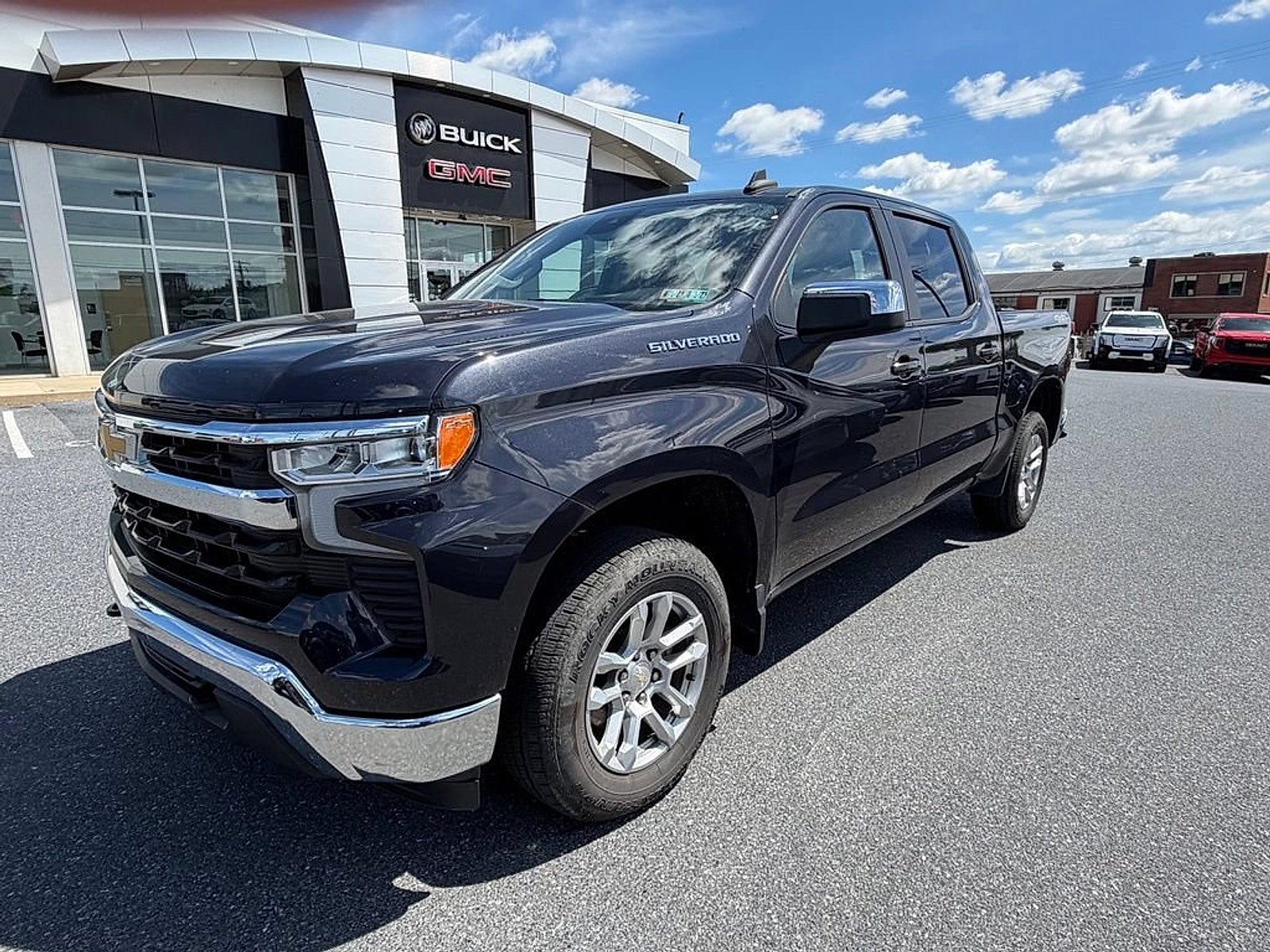 2022 Chevrolet Silverado 1500 LT (2FL)
