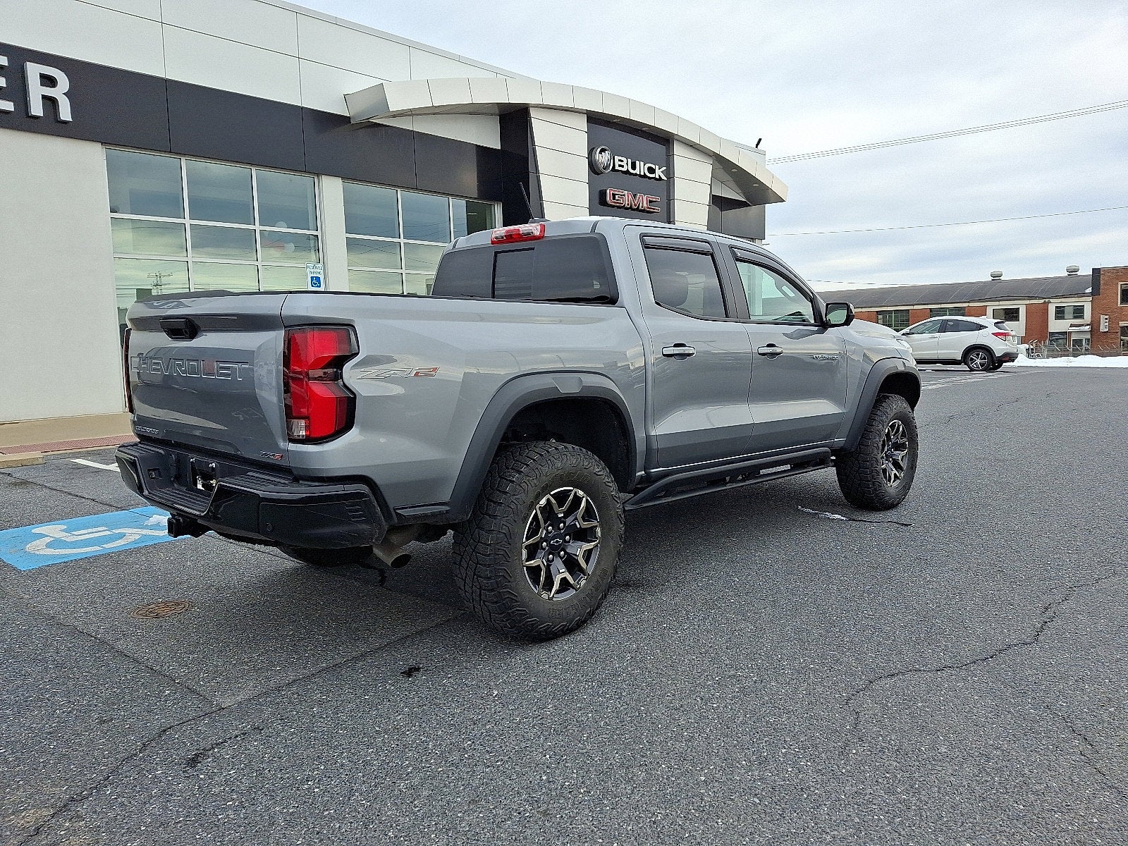 2025 Chevrolet Colorado ZR2