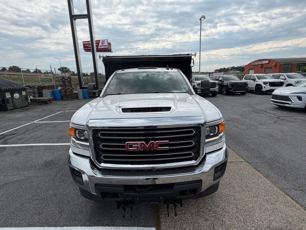 2018 GMC Sierra 3500 HD Chassis Cab NA