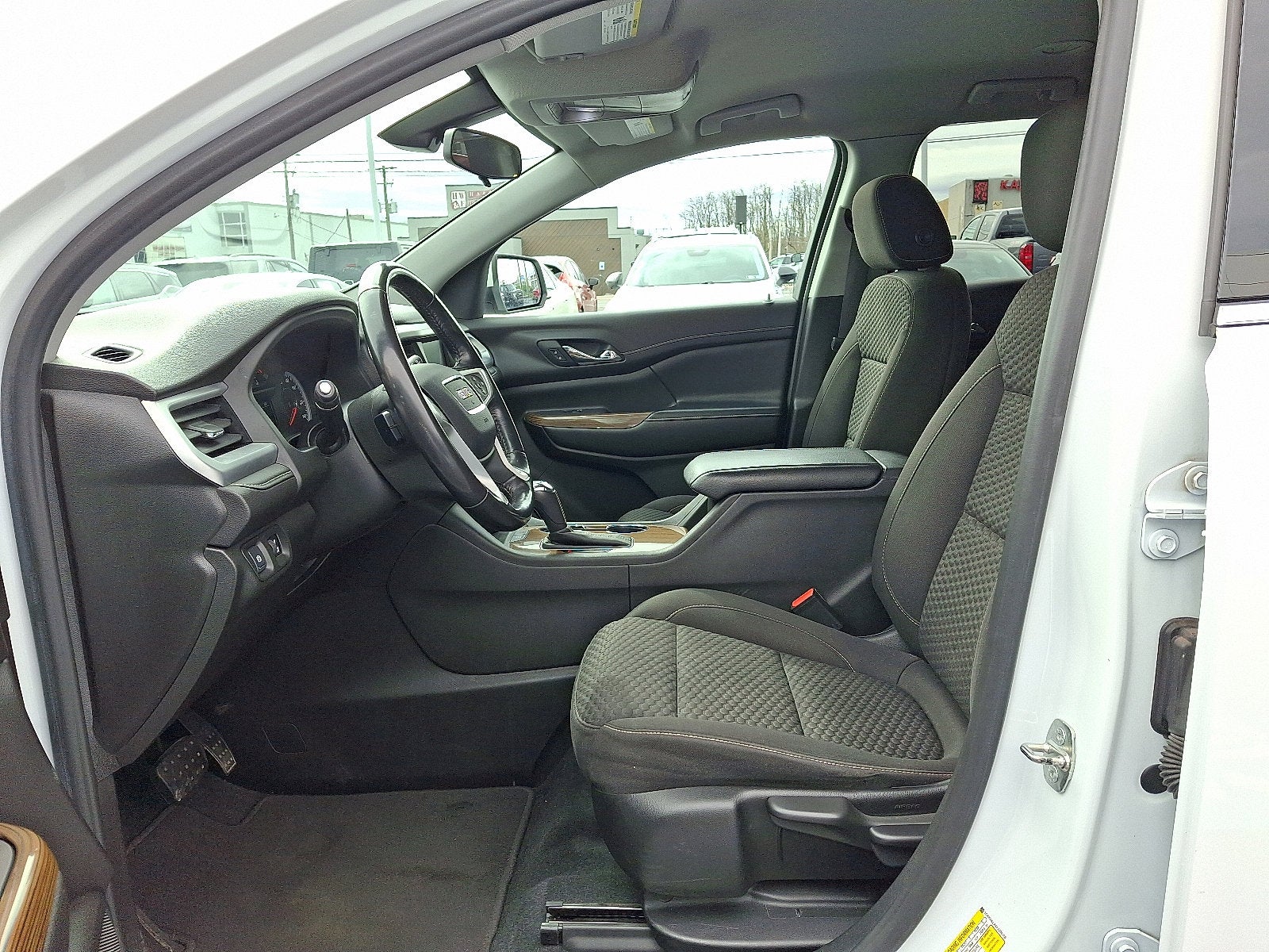 2019 GMC Acadia SLE
