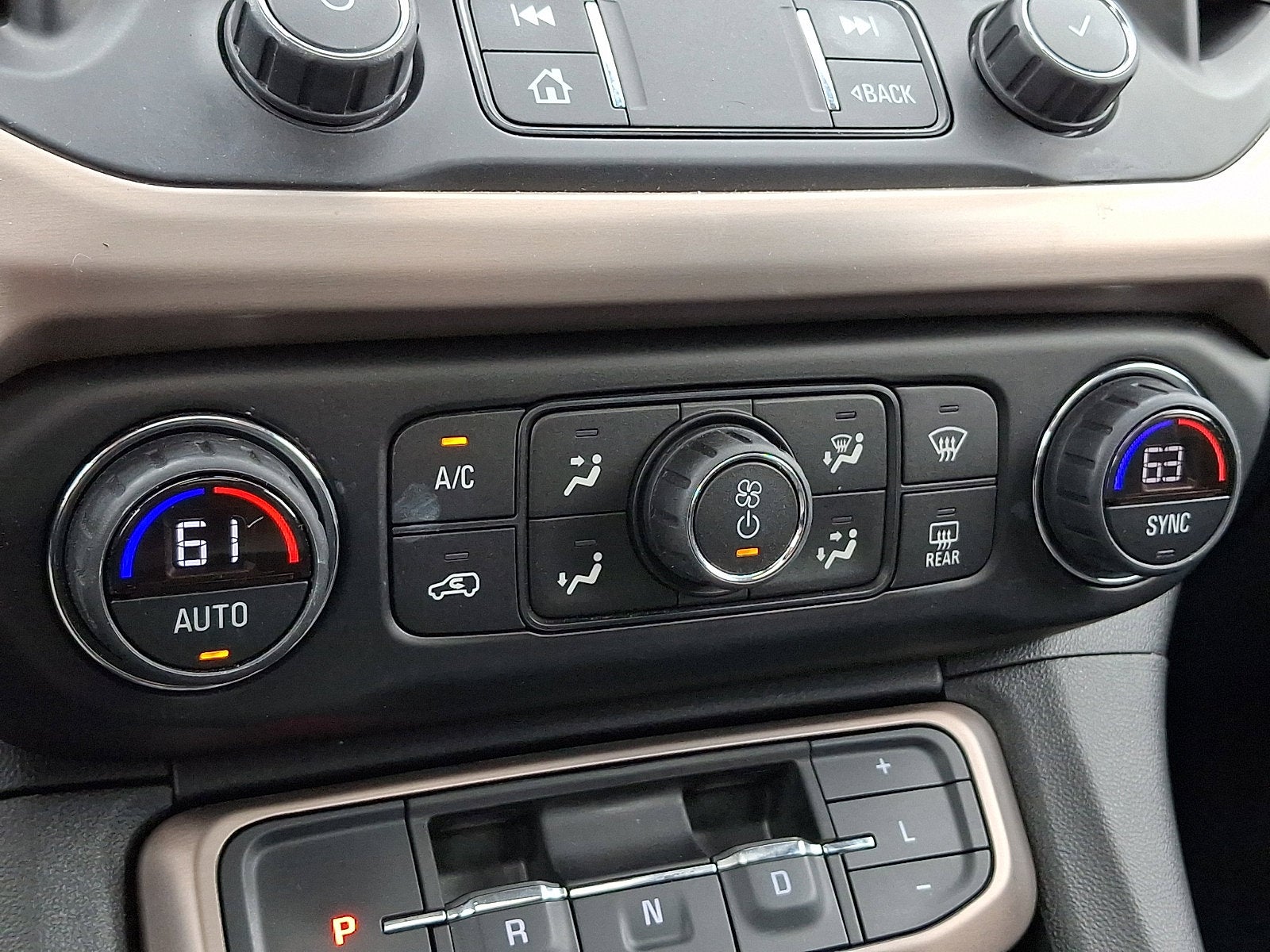 2020 GMC Acadia Denali