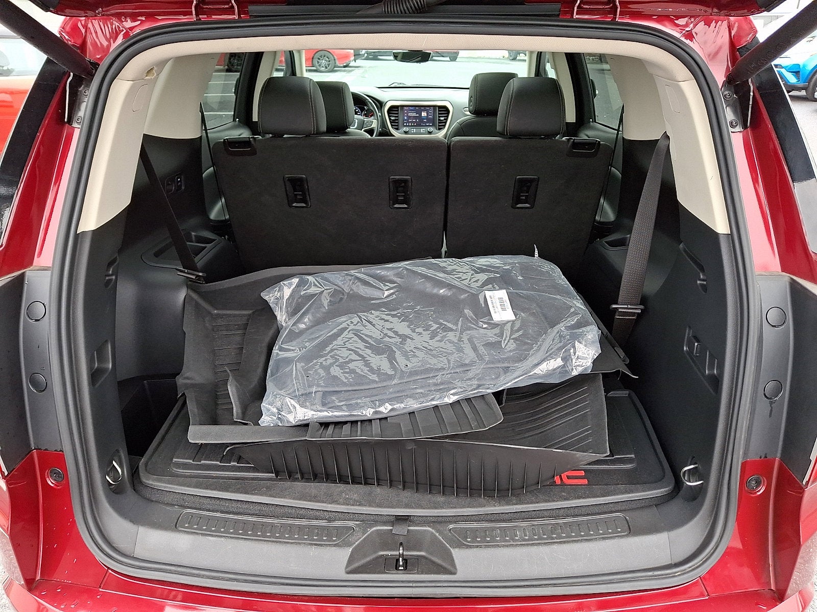 2020 GMC Acadia Denali