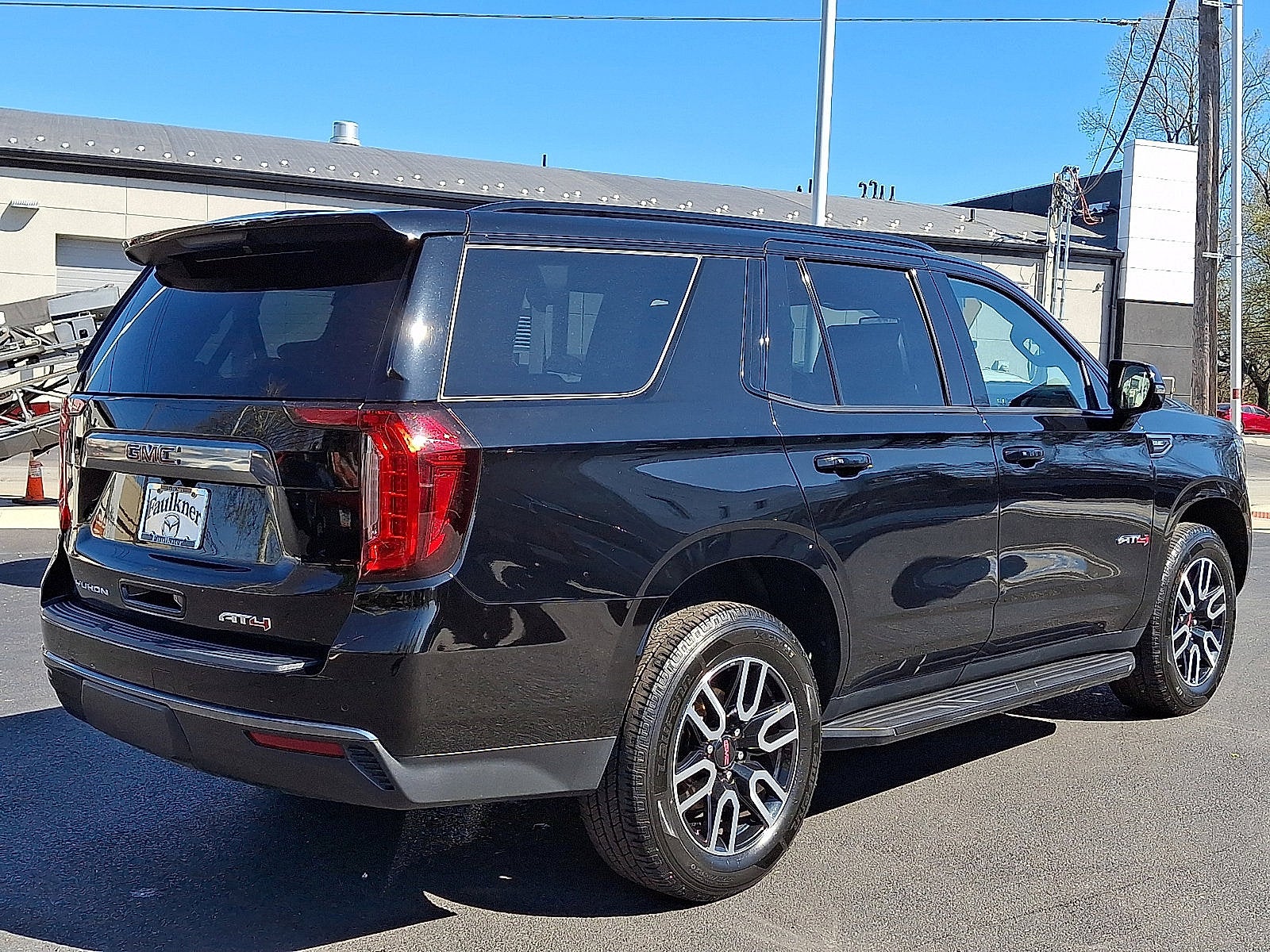 2021 GMC Yukon AT4