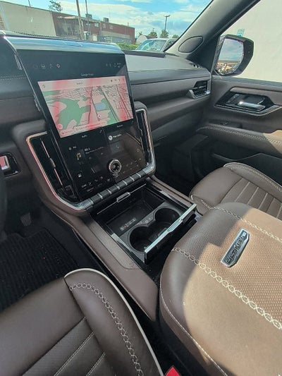 2025 GMC Yukon Denali Ultimate