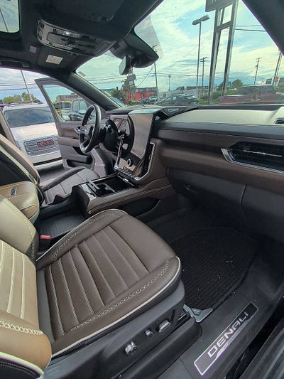2025 GMC Yukon Denali Ultimate