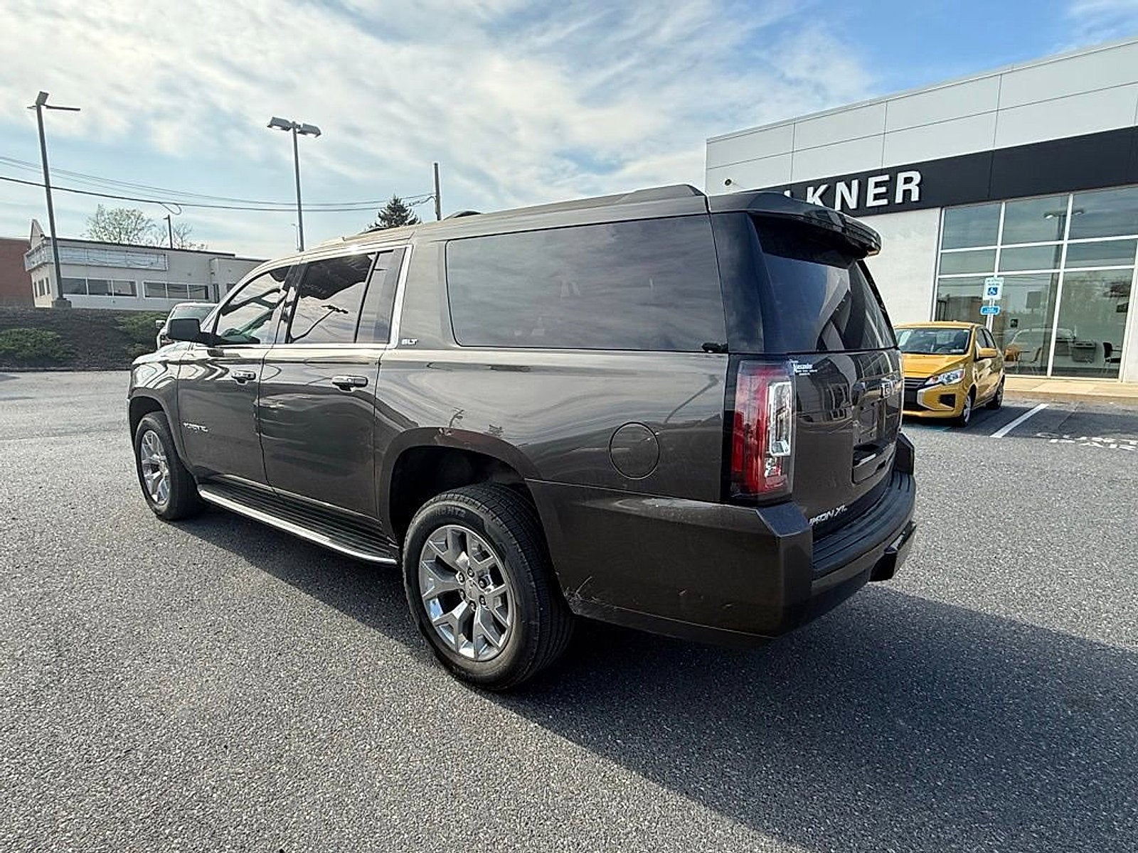 2019 GMC Yukon XL SLT