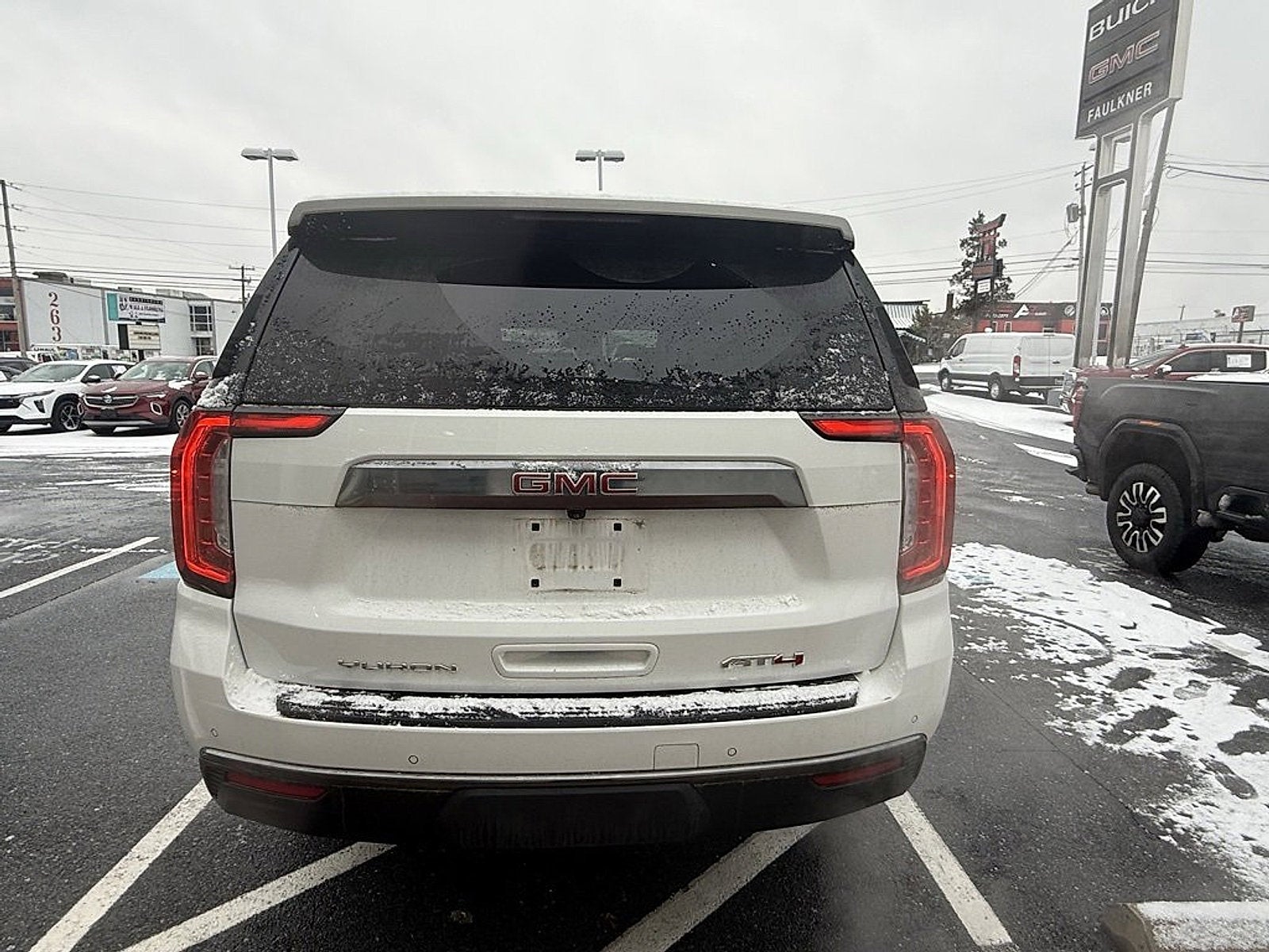 2023 GMC Yukon XL AT4