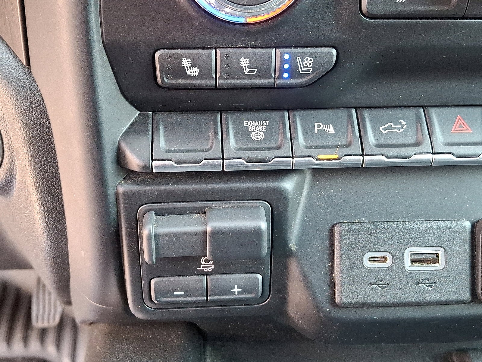 2021 GMC Sierra 2500 HD AT4