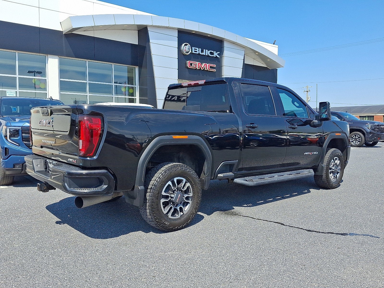 2021 GMC Sierra 2500 HD AT4