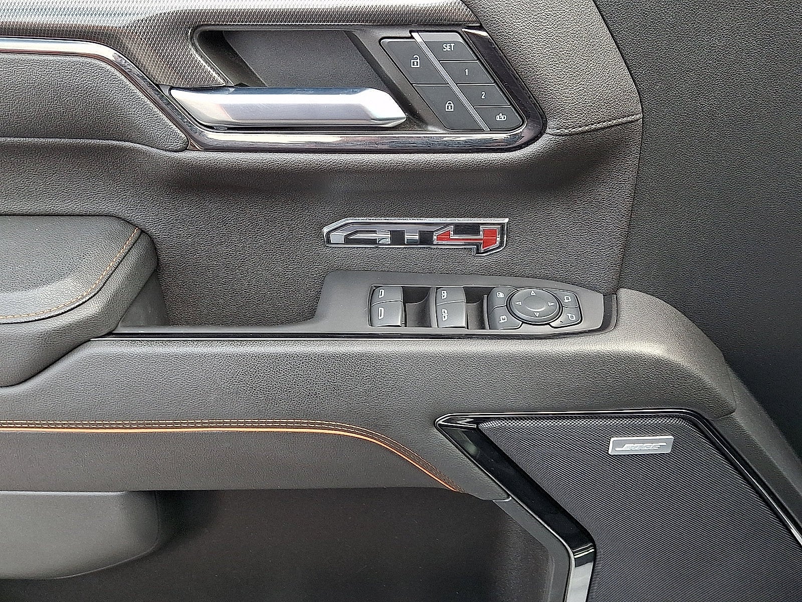 2023 GMC Sierra 1500 AT4