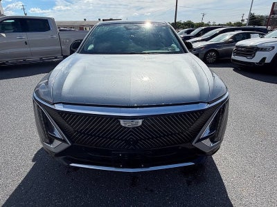 2024 Cadillac LYRIQ Luxury 1