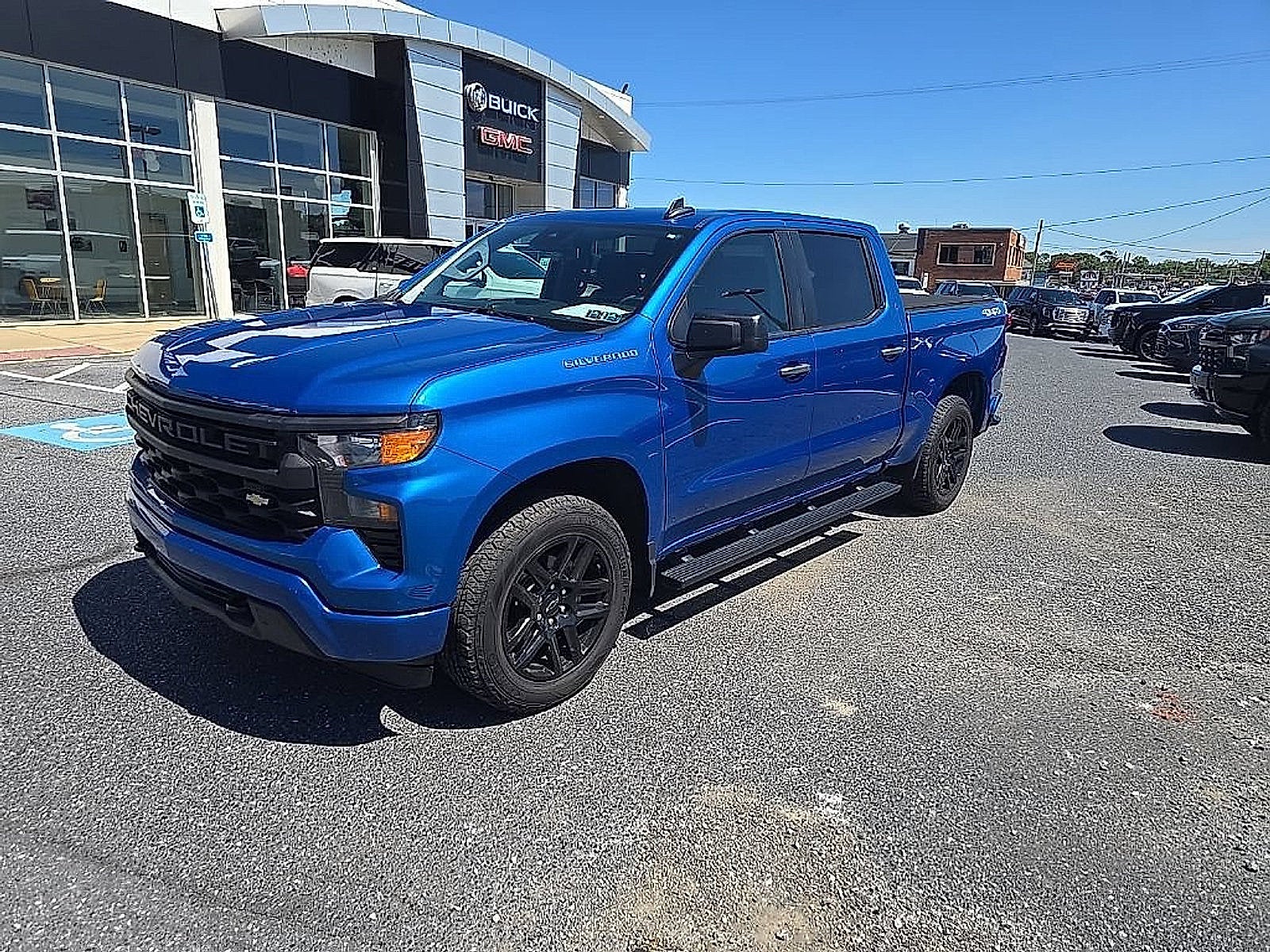2023 Chevrolet Silverado 1500 Custom