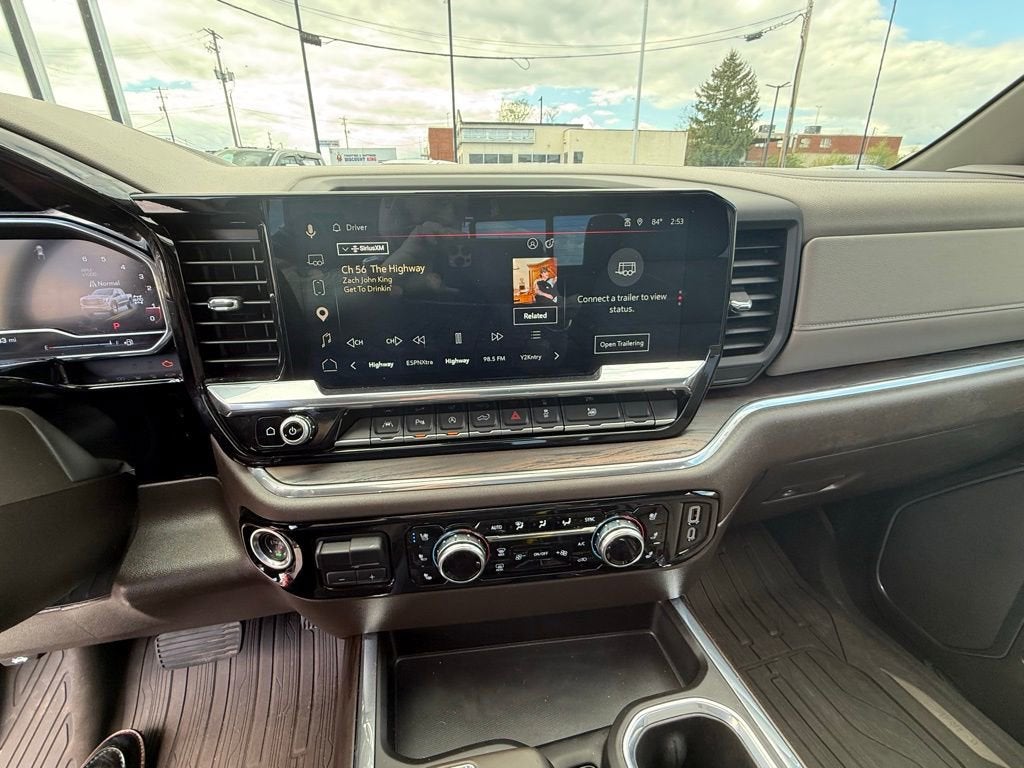 2024 GMC Sierra 1500 SLT