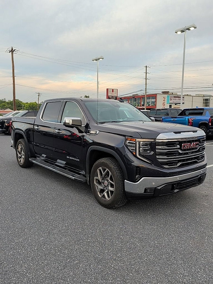 2023 GMC Sierra 1500 SLT