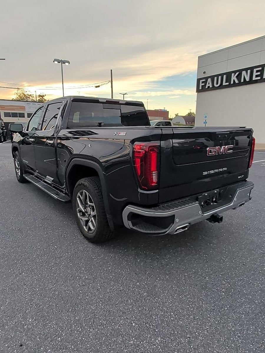2023 GMC Sierra 1500 SLT