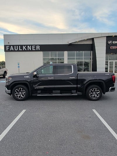 2023 GMC Sierra 1500 SLT