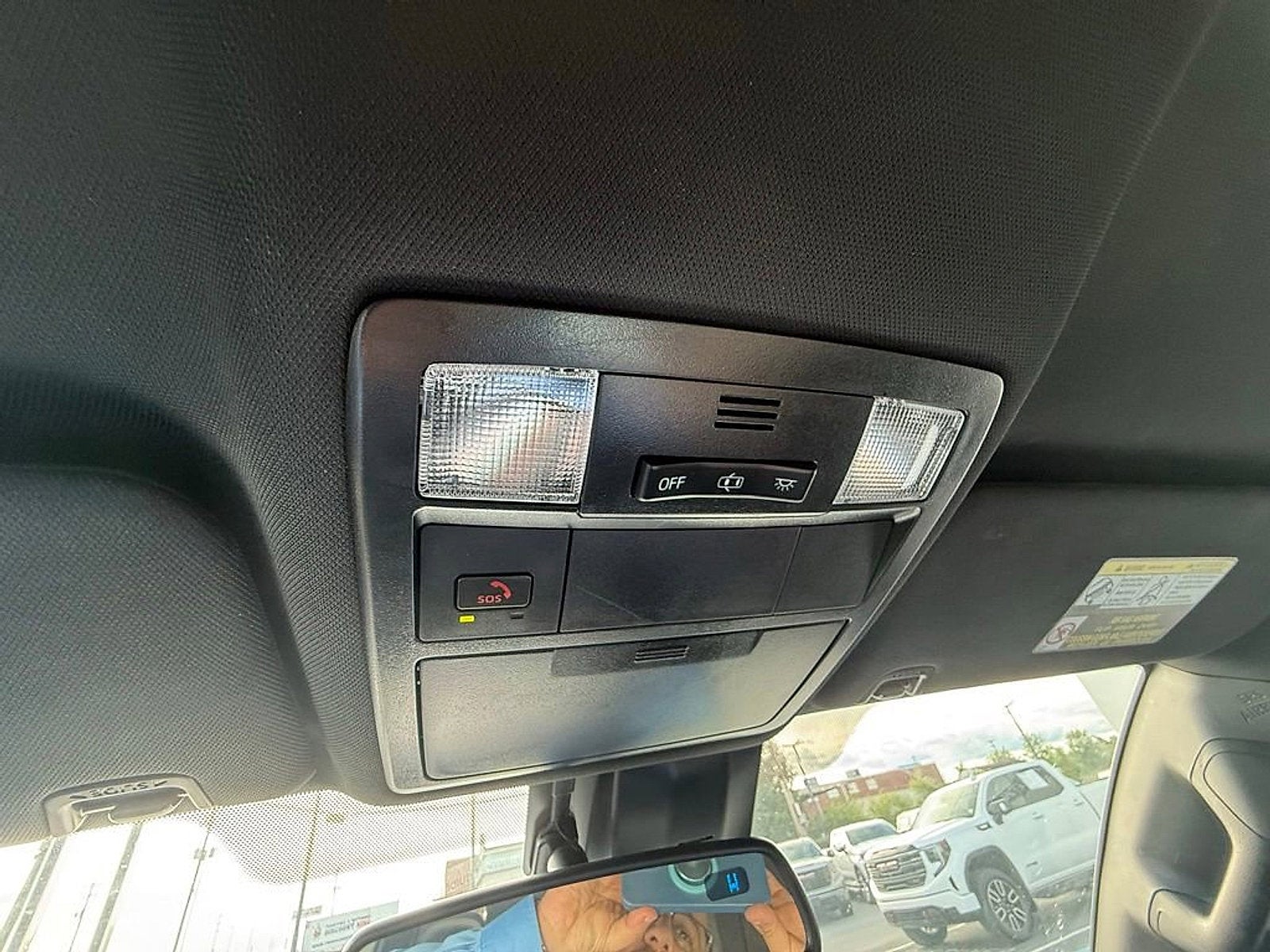 2022 Toyota Tacoma 4WD SR