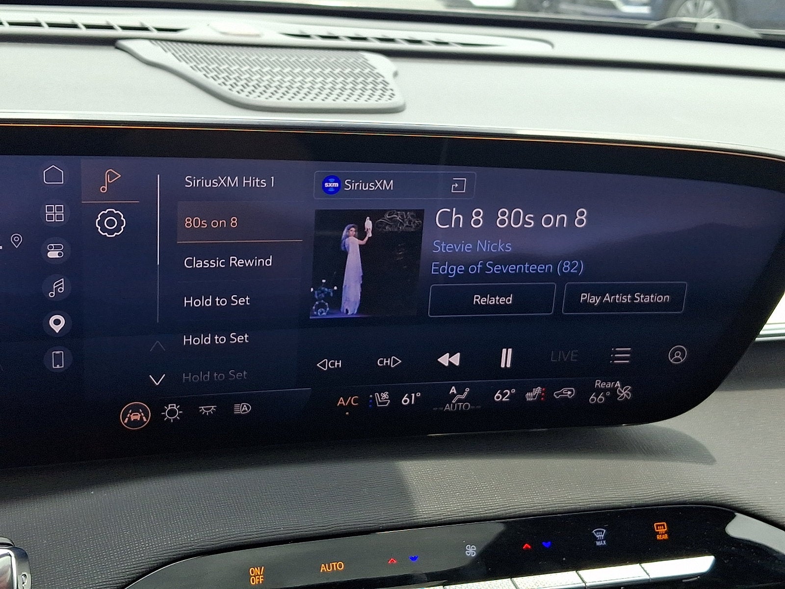 2025 Buick Enclave Avenir