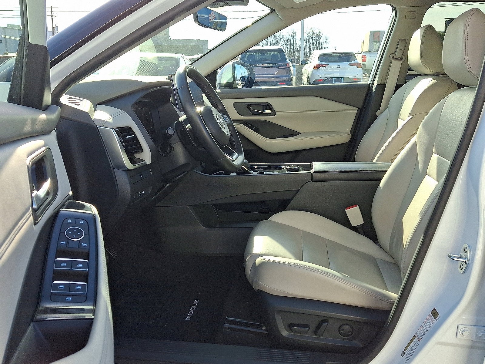 2024 Nissan Rogue SL