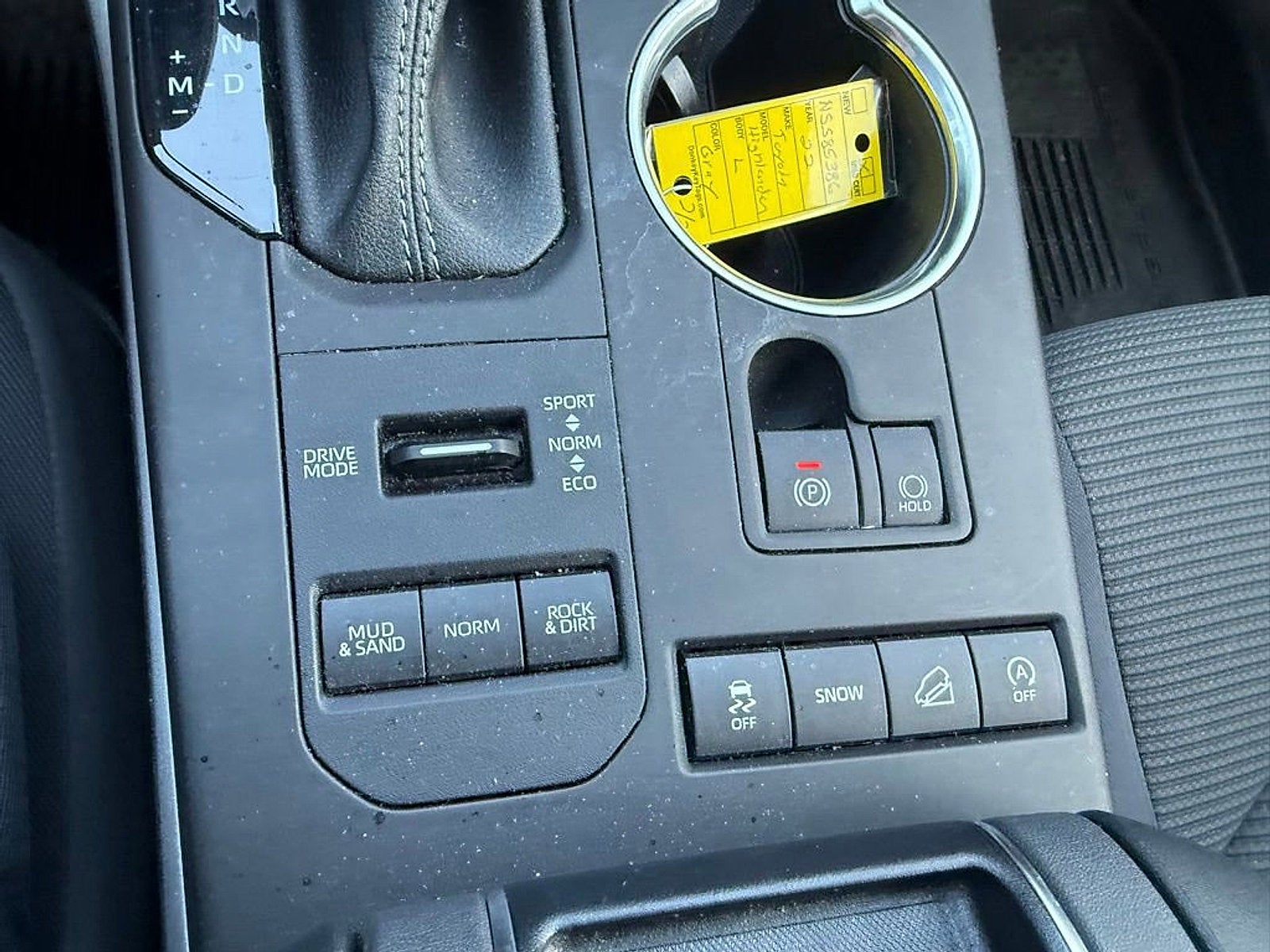 2022 Toyota Highlander L