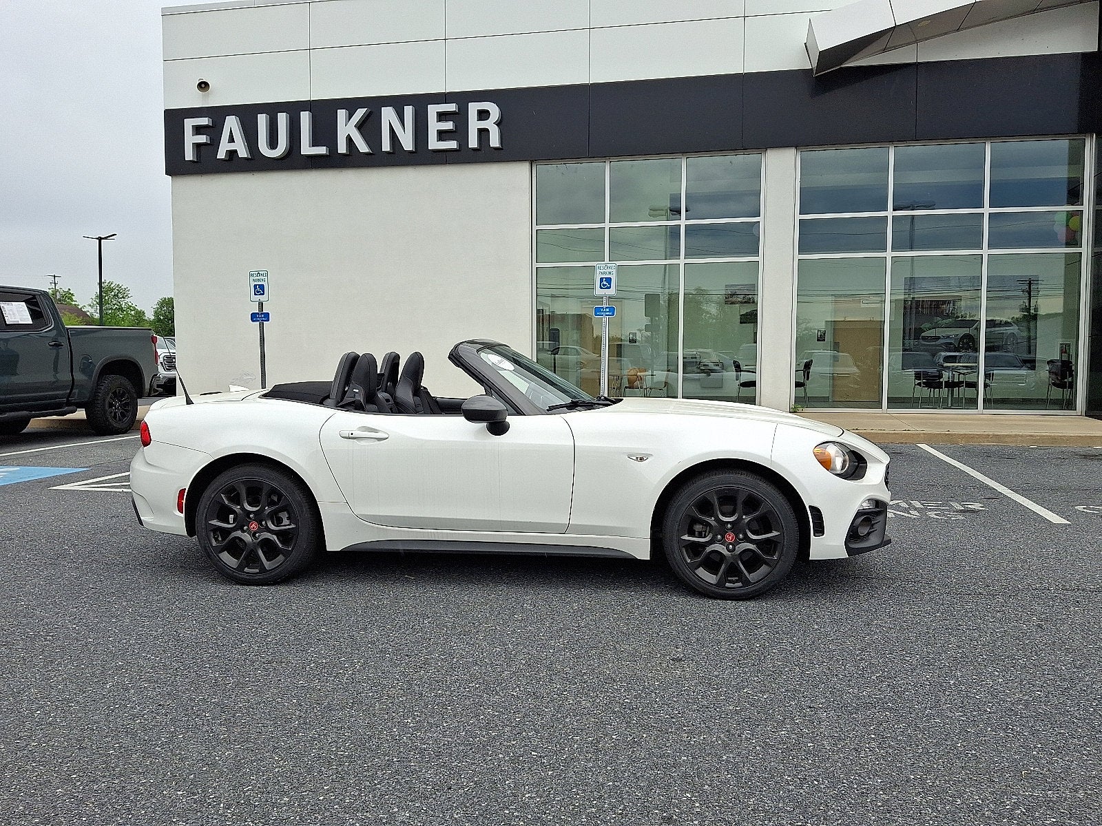 2020 FIAT 124 Spider Abarth