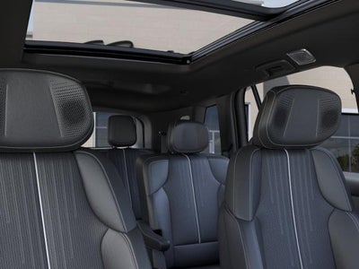 2027 Cadillac VISTIQ AWD 4dr Luxury