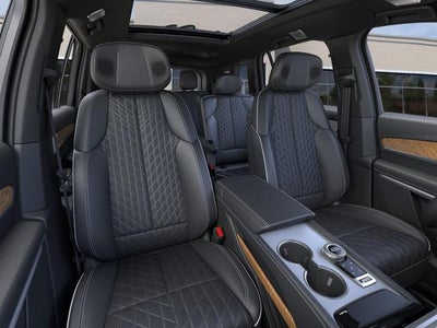 2027 Cadillac VISTIQ AWD 4dr Premium Luxury