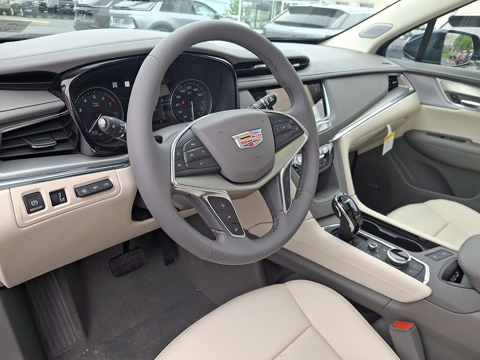 2026 Cadillac XT5 AWD 4dr Premium Luxury