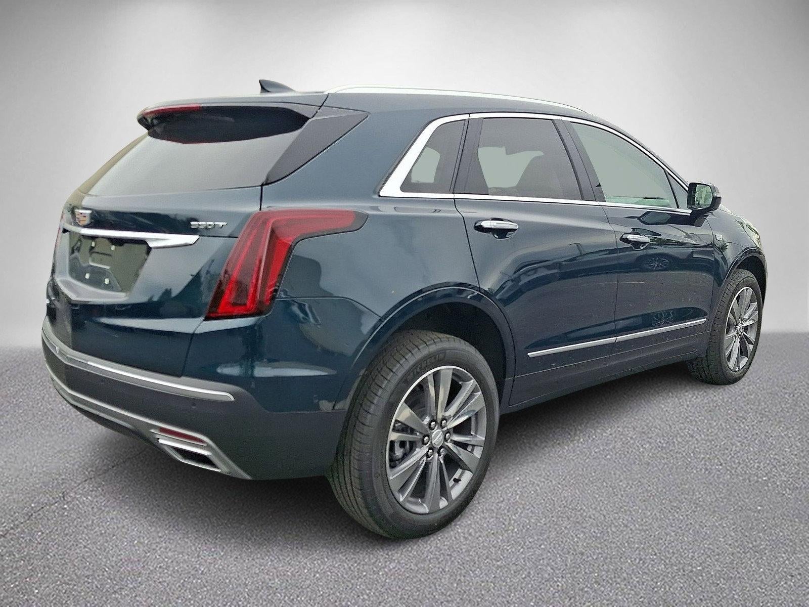 2026 Cadillac XT5 AWD 4dr Premium Luxury