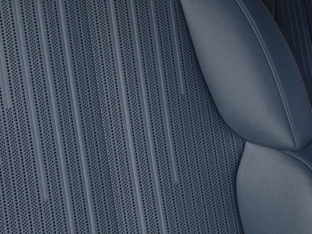 2025 Cadillac ESCALADE IQ AWD Sport 2