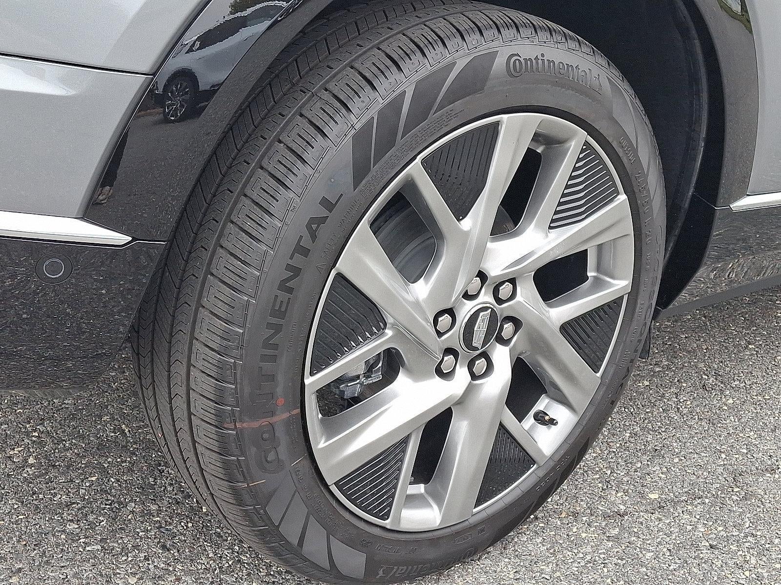 2027 Cadillac OPTIQ 4dr Luxury