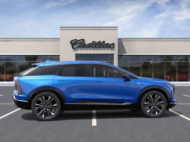 2026 Cadillac OPTIQ 4dr Premium Luxury