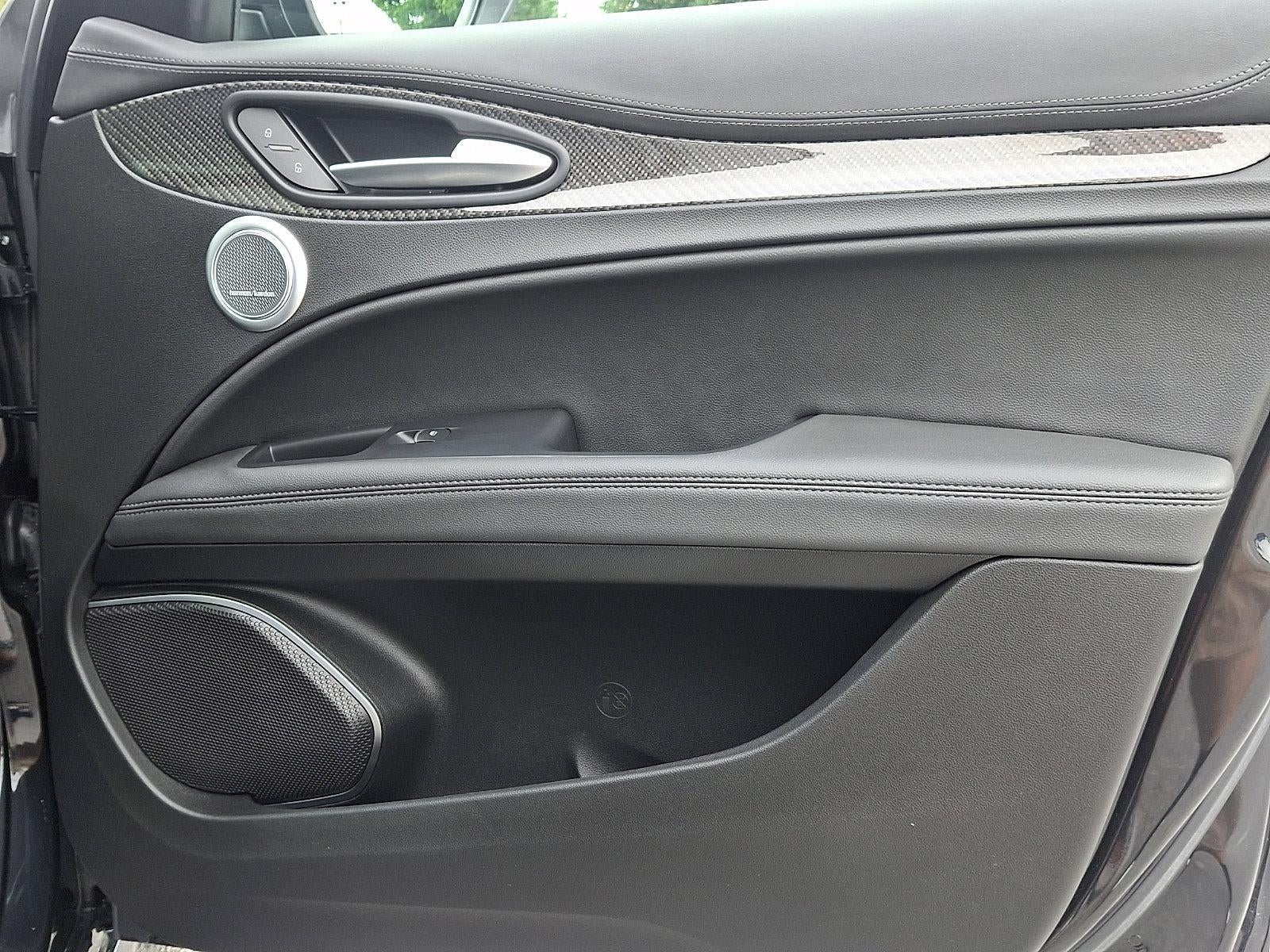 2022 Alfa Romeo Stelvio Quadrifoglio AWD