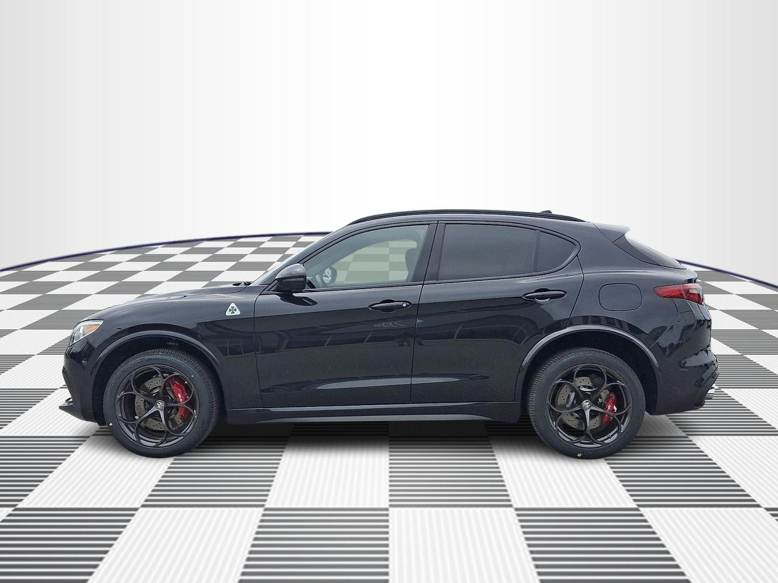 2022 Alfa Romeo Stelvio Quadrifoglio AWD