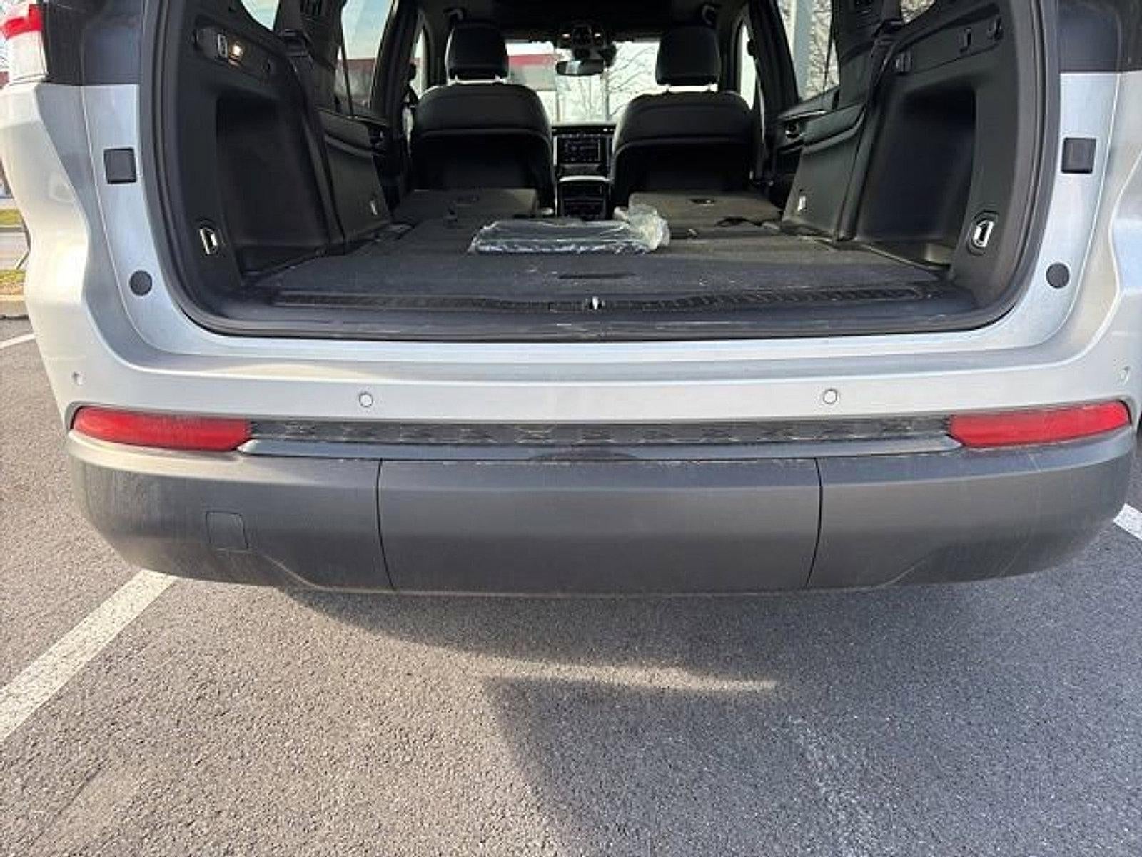 2024 Jeep Grand Cherokee L Altitude X 4x4