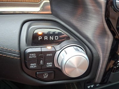 2019 RAM 1500 Longhorn 4x4 Crew Cab 5'7" Box