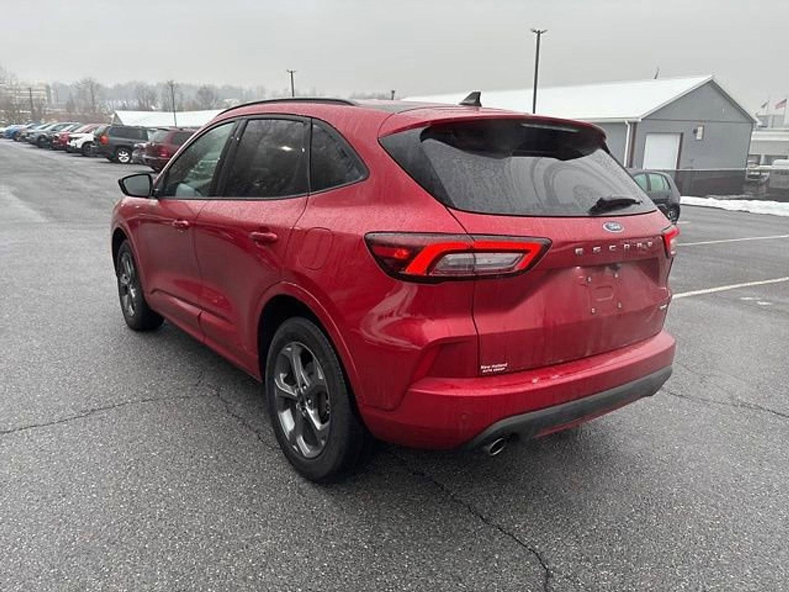 2023 Ford Escape ST-Line AWD