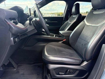 2025 Ford Explorer ST RWD