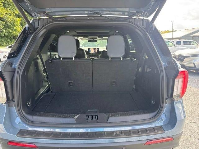 2025 Ford Explorer ST RWD