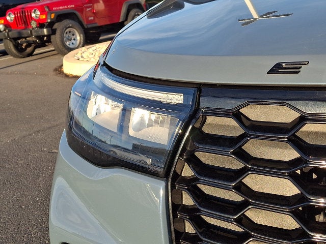 2025 Ford Explorer ST RWD