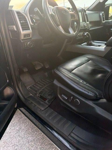 2017 Ford F-150 Lariat 4WD SuperCrew 5.5' Box