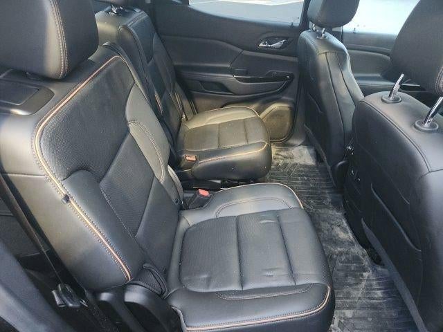 2022 GMC Acadia AWD AT4