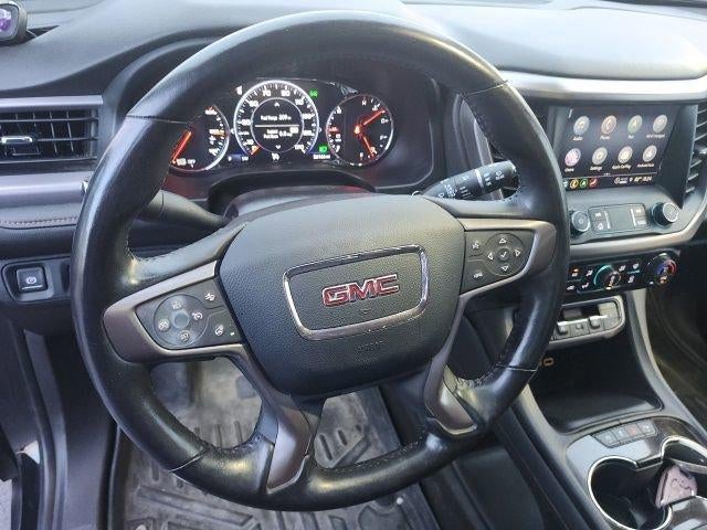 2022 GMC Acadia AWD AT4