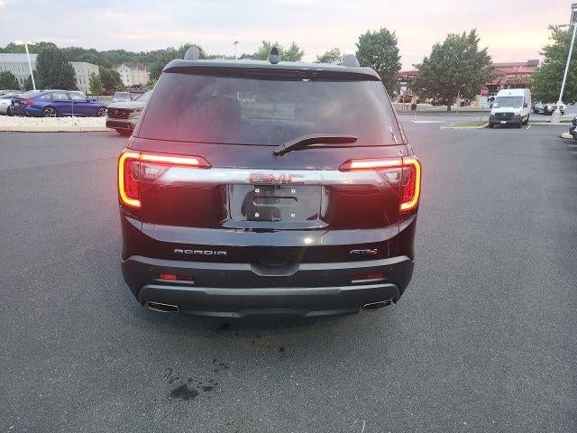 2022 GMC Acadia AWD AT4