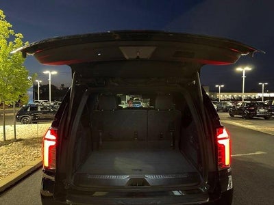 2025 Chevrolet Suburban 4WD Z71