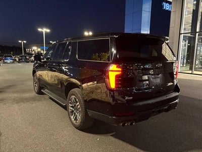 2025 Chevrolet Suburban 4WD Z71
